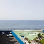 Home2book Relaxing Coastal With Terrace *