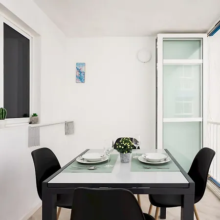 Home2book Relaxing Coastal With Terrace Apartment *