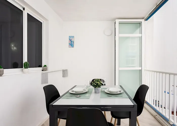 Home2book Relaxing Coastal With Terrace Apartment *